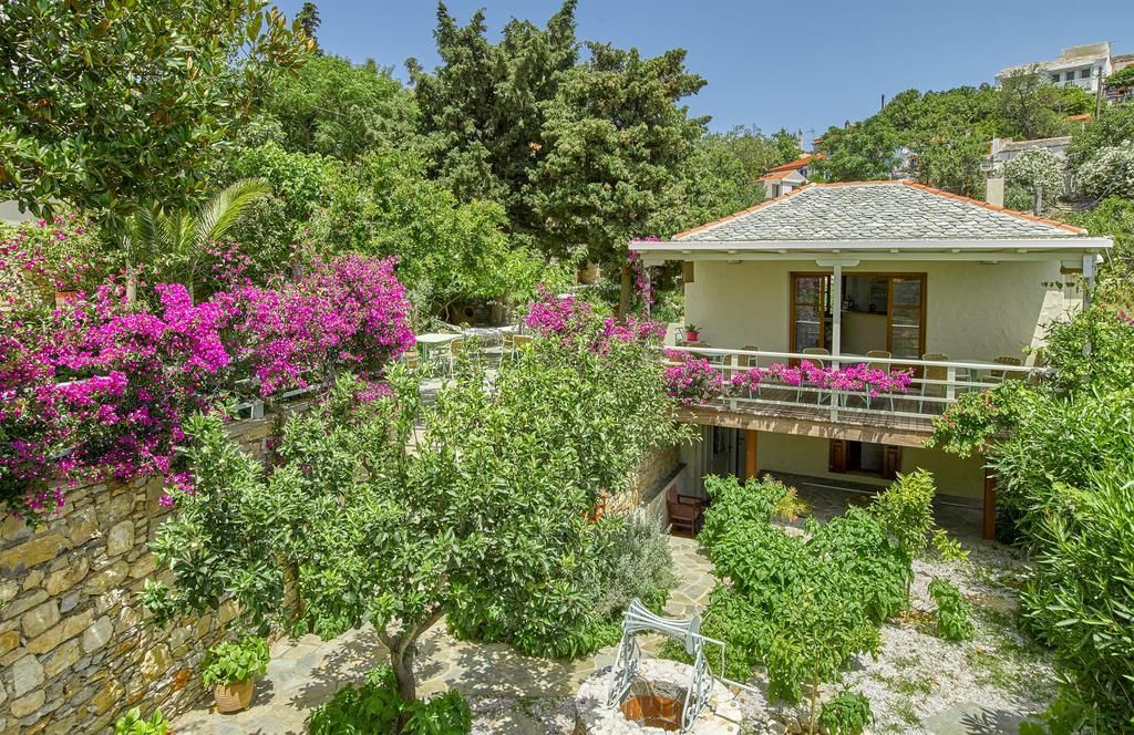 Konstantina Studios Alónnisos Екстериор снимка