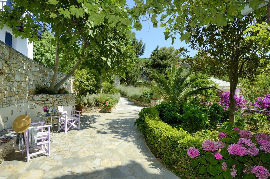 Konstantina Studios Alónnisos Екстериор снимка