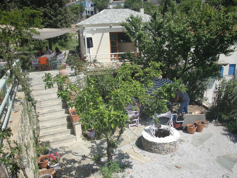 Konstantina Studios Alónnisos Екстериор снимка