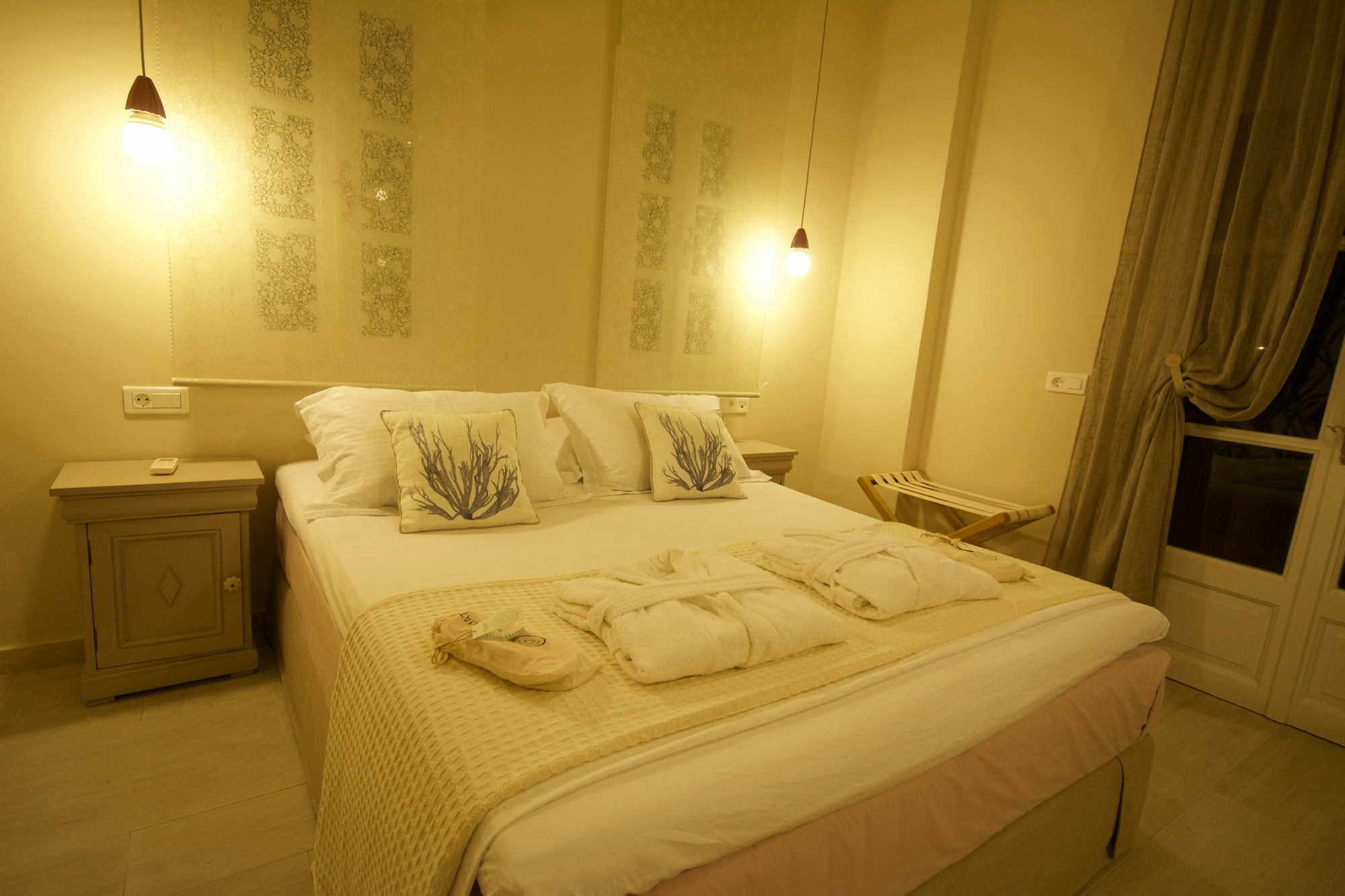 Konstantina Studios Alónnisos Екстериор снимка